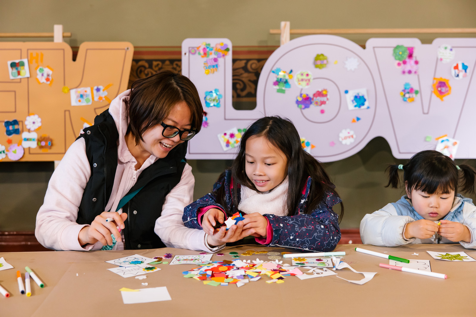 Mother and daughter craft together at the SEEK table at The Finders Keepers Market Melbourne